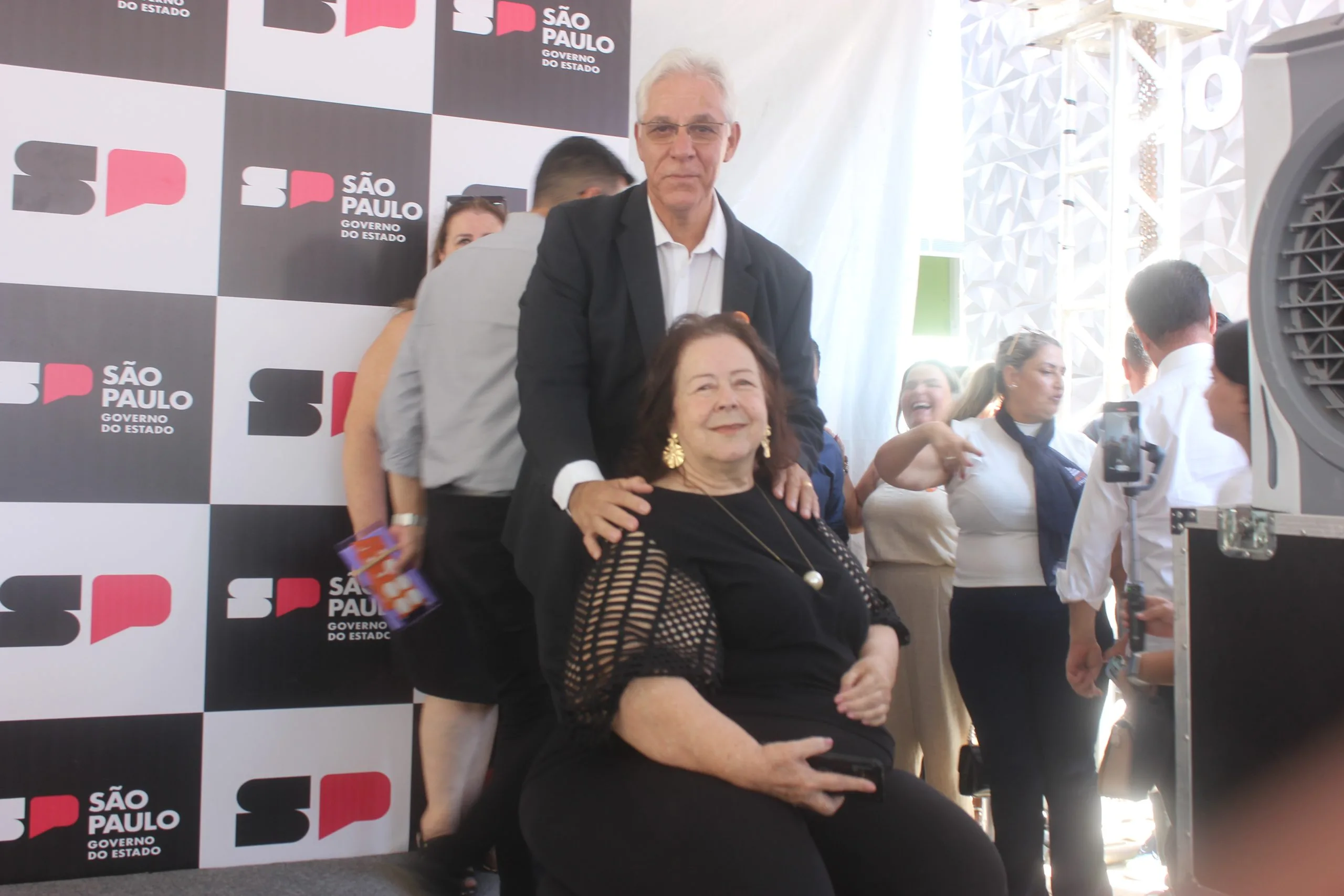 Delegado do 1ªDP de Mogi das Cruzes Doutor Del Poente e dona Marilda