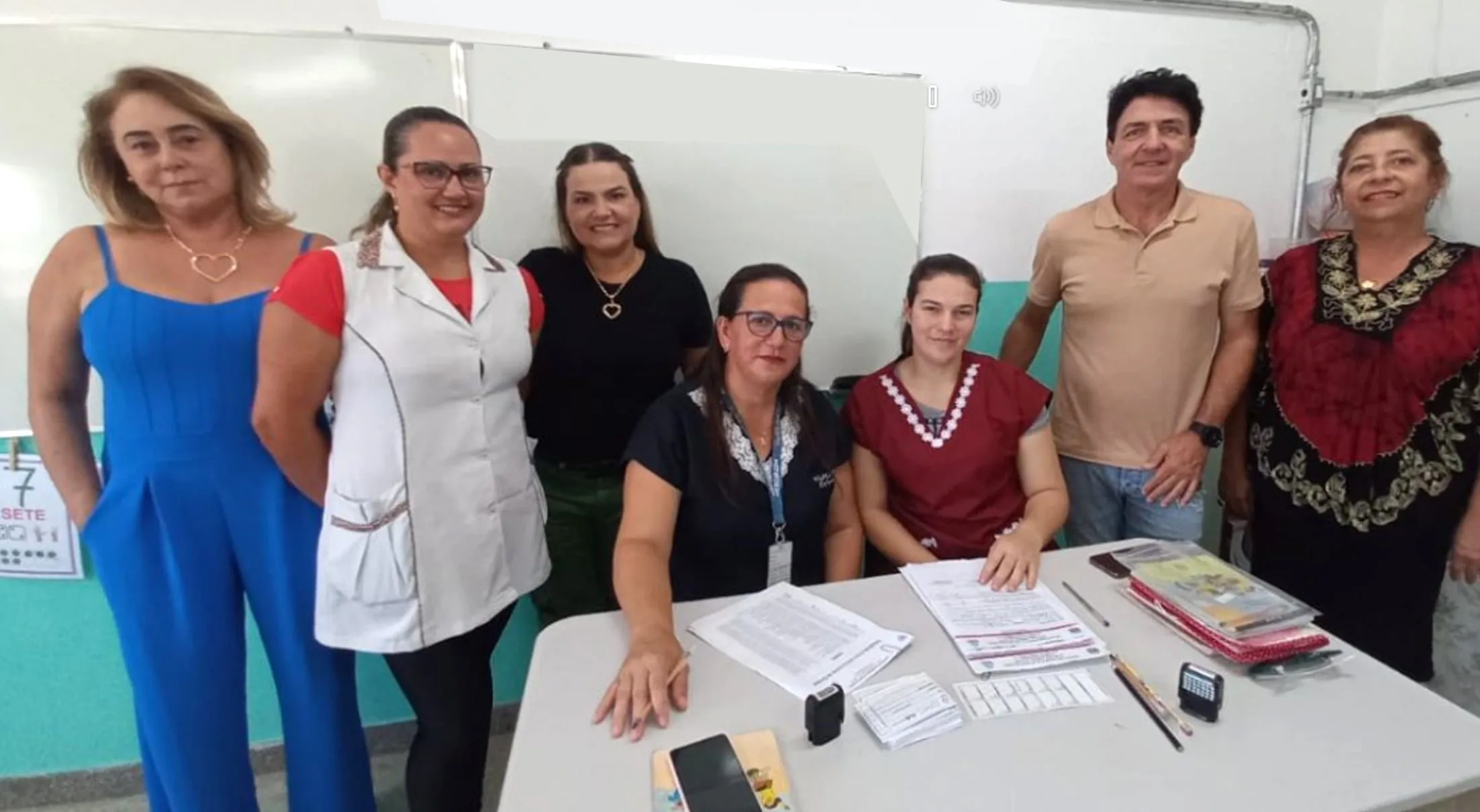 A vacinação acontecerá nas escolas da rede municipal, imunizando crianças de 10 e 11 anos, no período de 22 de fevereiro a 01 de março.