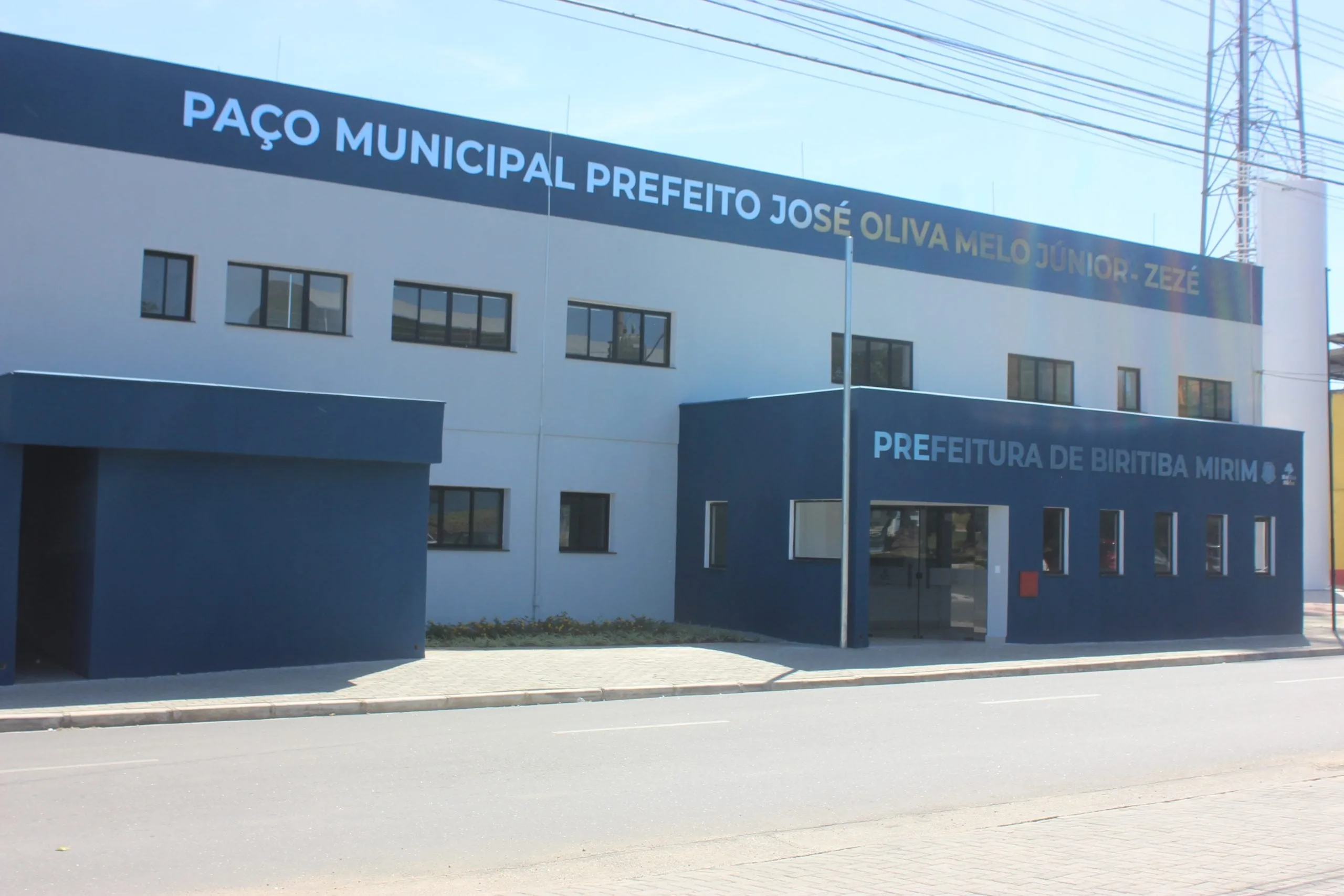 A prefeitura exibe uma nova imagem, refletindo o progresso e a renovação da cidade. Foto: Diarioesp.com.br