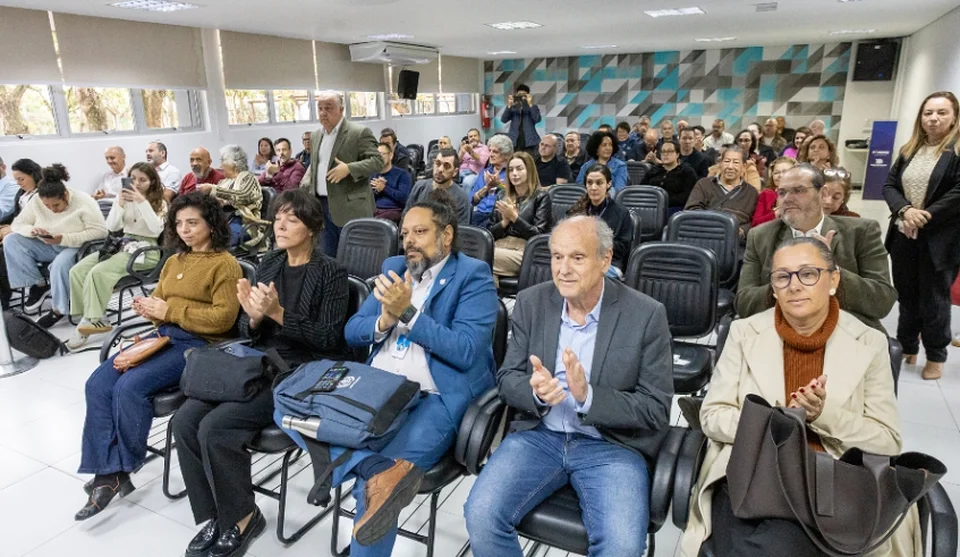 Convênio foi assinado para o ingresso do município no projeto Assistência Técnica para Habitação de Interesse Social (ATHIS) em Rede. Foto: Divulgação/PMMC