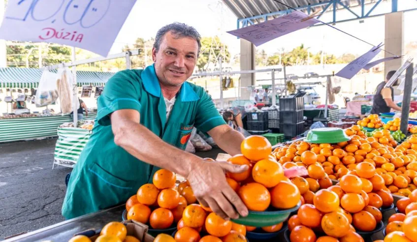 Palestra é voltada aos permissionários das feiras livres, Mercado Municipal e Mercado do Produtor a fim de garantir e manter a qualidade e segurança dos alimentos
