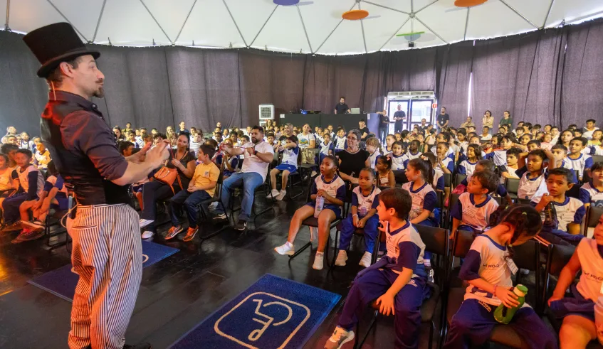 Alunos da rede municipal participaram de apresentações mensais. Foto: Divulgação/PMMC