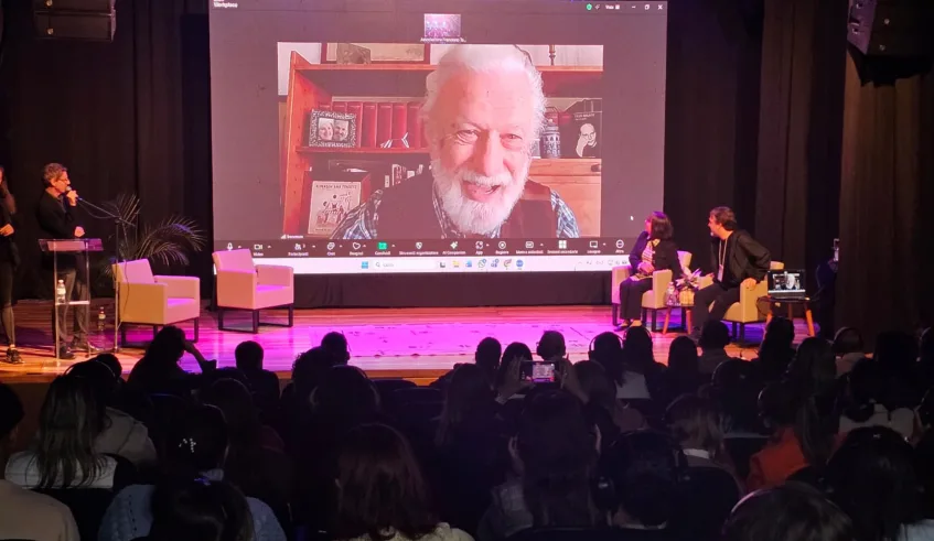 O pedagogo italiano Francesco Tonucci, referência mundial no conceito de Cidade das Crianças, abriu a programação do Fórum Internacional. Foto: Divulgação/PMMC