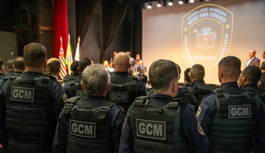 Um guarda civil municipal foi promovido à Classe Especial, três agentes foram promovidos para 1ª Classe, 51 foram para 2ª Classe e 27 foram para 3ª Classe. Foto: Divulgação/PMMC