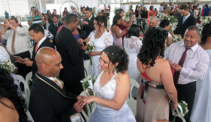 Casais de todas as partes do município podem se inscrever a partir desta sexta-feira para a edição de 2026 do Casamento Comunitário. Foto: Divulgação/PMMC