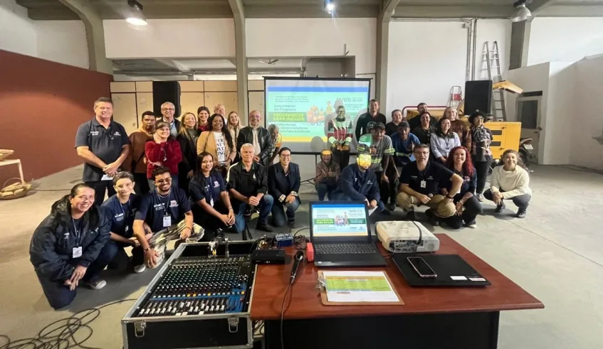 Evento contou com a presença de secretários municipais, parceiros do projeto e também catadoras e catadores que compareceram à sede da Secretaria do Clima e Meio Ambiente. Foto: Divulgação/PMMC