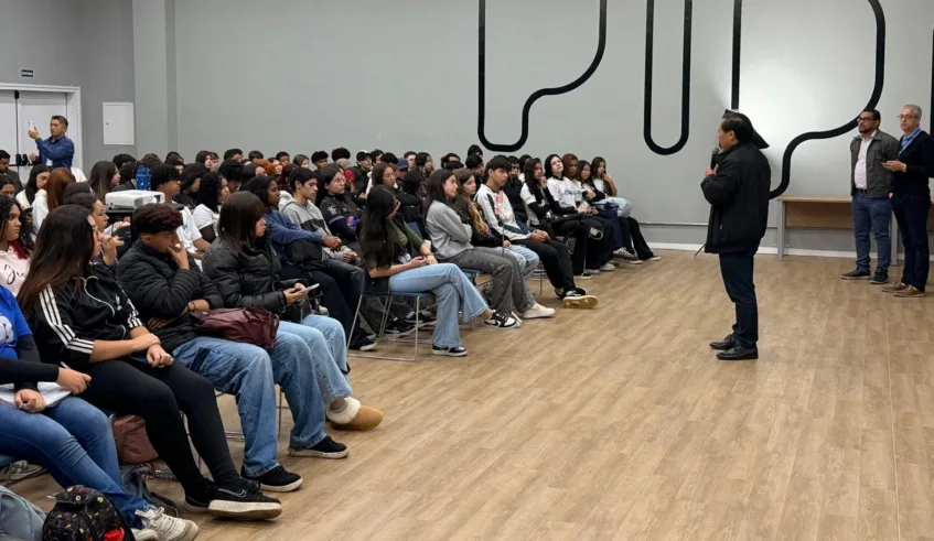 O tema da palestra foi "Mudanças e Escolhas: Empreendedorismo como Opção de Carreira”. Foto: Divulgação/PMMC