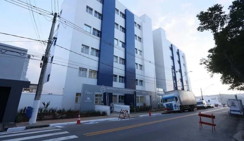 Maternidade e Hospital da Mulher e da Criança Leila Caran Costa, localizada na rua Francisco Affonso de Melo, será inaugurada neste sábado (09/05), às 10h. Foto: Divulgação/PMMC