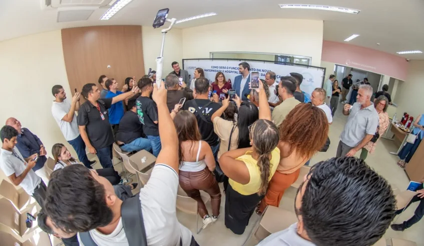 Mais de 40 veículos de comunicação de Mogi das Cruzes e região compareceram à visita guiada na Maternidade. Foto: Divulgação/PMMC