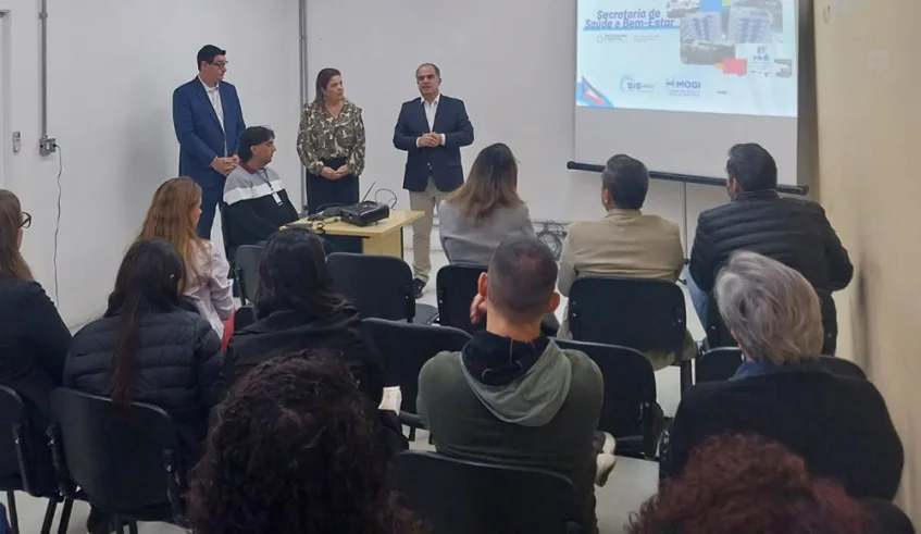 Encontro entre a equipe da Prefeitura de Mogi, do Ishaoc e da Santa Casa tratou a implantação da Maternidade e da transição do serviço na cidade. Foto: Divulgação/PMMC
