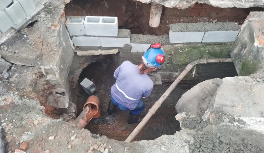 Serviços de zeladoria seguiram sendo realizados a todo vapor durante o final de semana pelas equipes da Secretaria de Serviços Urbanos. Foto: Divulgação/PMMC