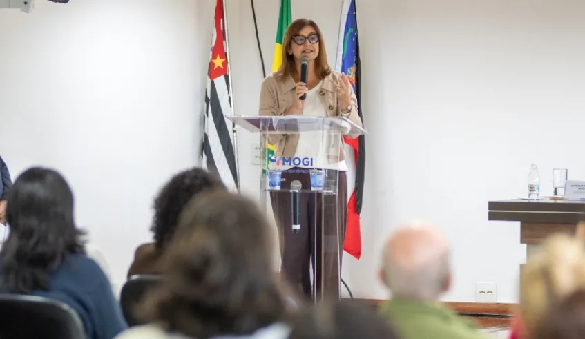 Os novos membros para a gestão 2026/2028 do Conselho Municipal de Assistência Social (COMAS) tomaram posse na manhã desta terça-feira. Foto: Divulgação/PMMC