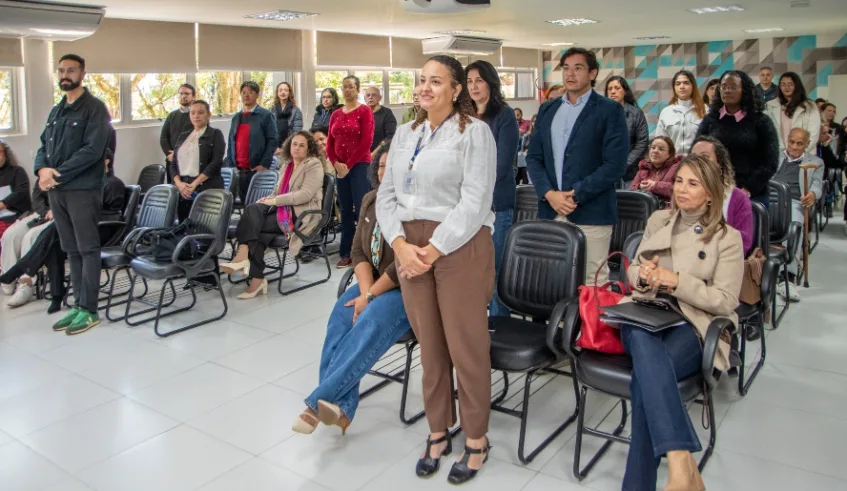 Os novos membros para a gestão 2026/2028 do Conselho Municipal de Assistência Social (COMAS) tomaram posse na manhã desta terça-feira. Foto: Divulgação/PMMC