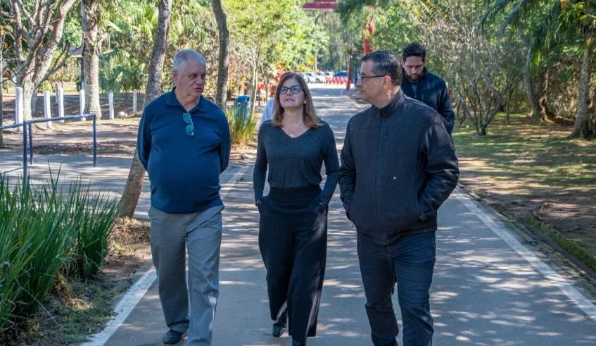 Prefeita Mara Bertaiolli destacou a importância do Parque Centenário para a população de Mogi das Cruzes, que utiliza o espaço para atividades esportivas e de lazer. Foto: Divulgação/PMMC