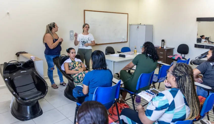 Cursos gratuitos estão com inscrições abertas. Foto: Divulgação - PMMC