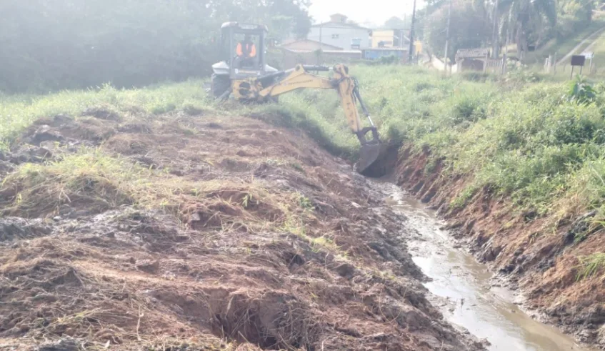 Prefeitura realiza serviços de zeladoria e manutenção em várias regiões da cidade. Foto: Divulgação - PMMC