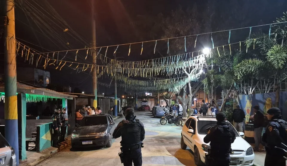 Departamento de Fiscalização de Posturas vistoriou 16 bares e adegas em diversas regiões da cidade, com apoio da Guarda Civil Municipal, durante o final de semana. Foto: Divulgação/PMMC