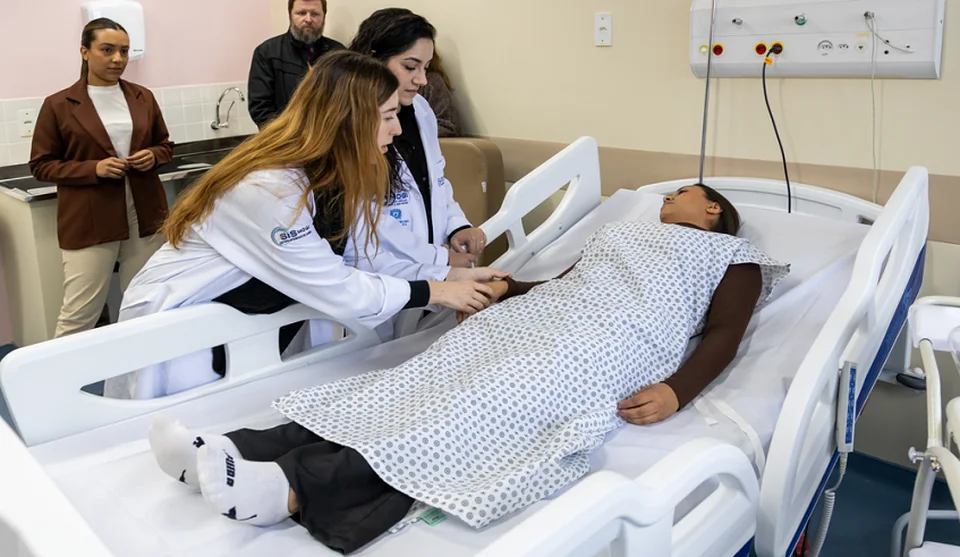 Equipe seguiu todos os protocolos e procedimentos em caso de emergência como se fosse um casom real. Foto: Divulgação/PMMC