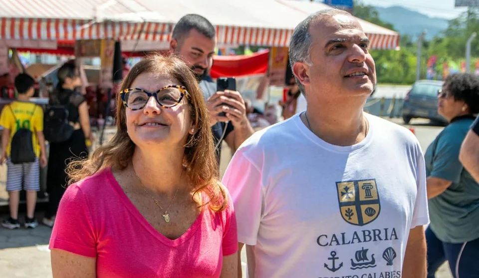 Mara Bertaiolli entrega revitalização e nova cobertura da Praça de Alimentação do Mercado do Produtor Minor Harada. Foto: Divulgação/PMMC