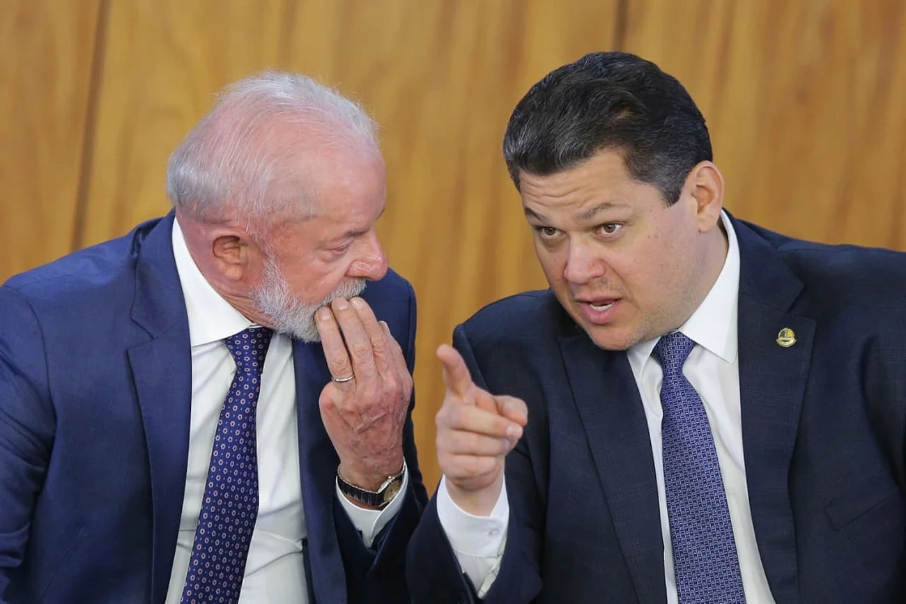 Lula e Davi Alcoumbre