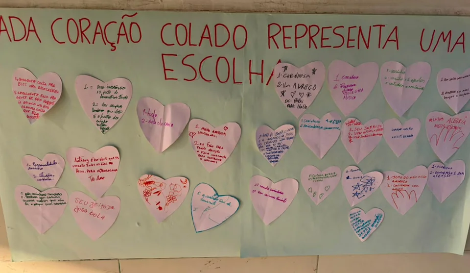 No evento, todos foram convidados a dançar uma música e a cada parada eram feitas duas perguntas: &ldquo;Quem cuidou de mim na minha infância? Como eu quero que minha criança se lembre de mim?&rdquo; (Di . . .