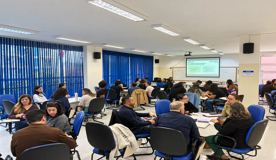 Curso reúne participantes de diferentes secretarias e integra parceria da Escola de Governo e Gestão com a Escola Nacional de Administração Pública
