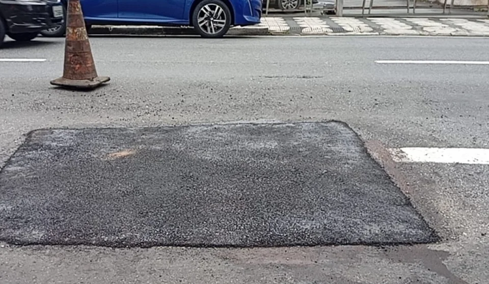 Rua Ipiranga, uma das principais vias de Mogi das Cruzes, também contou com fechamento de buracos, em trabalho realizado nesta terça-feira, dia 15. Foto: Divulgação/PMMC